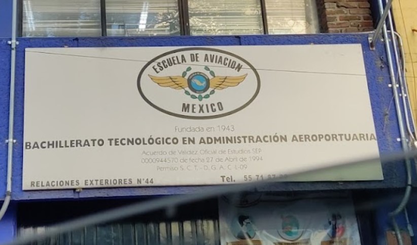 Escuela de aviación México