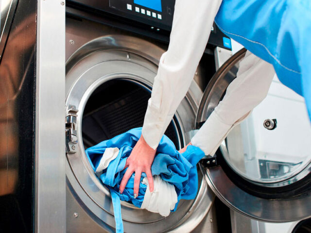 LAVANDERIA LA FUENTE